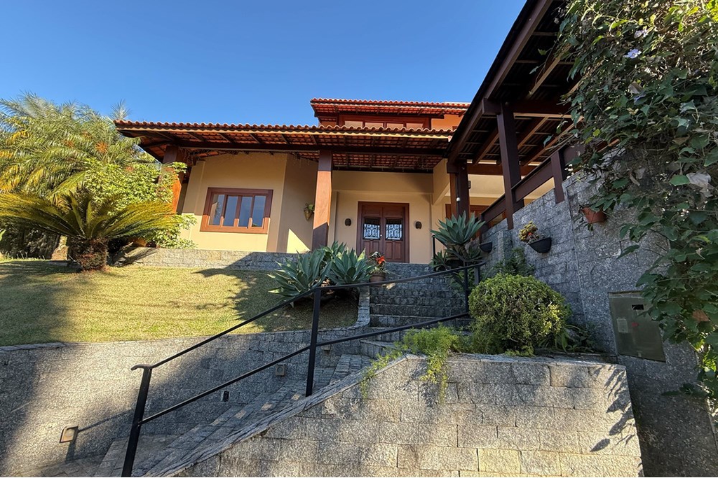 Casa em Condomínio - Venda - Ariribá - Balneário Camboriú - SC