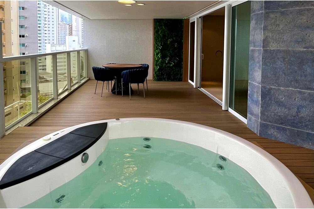 Apartamento - Venda - Pioneiros - Balneário Camboriú - SC