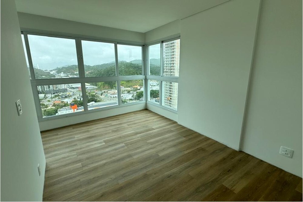 Apartamento - Venda - Praia Brava de Itajaí - Itajaí - SC