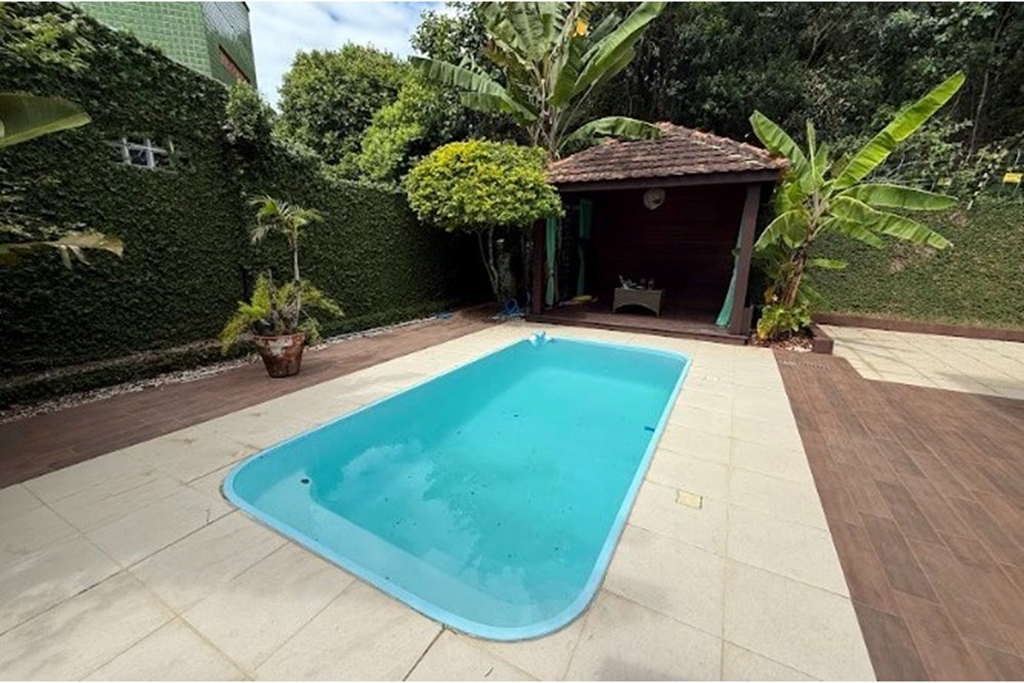 Casa - Venda - Ariribá - Balneário Camboriú - SC