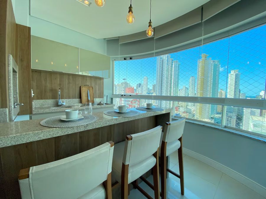Apartamento Alto Padrão - Venda - Centro - Balneário Camboriú - SC
