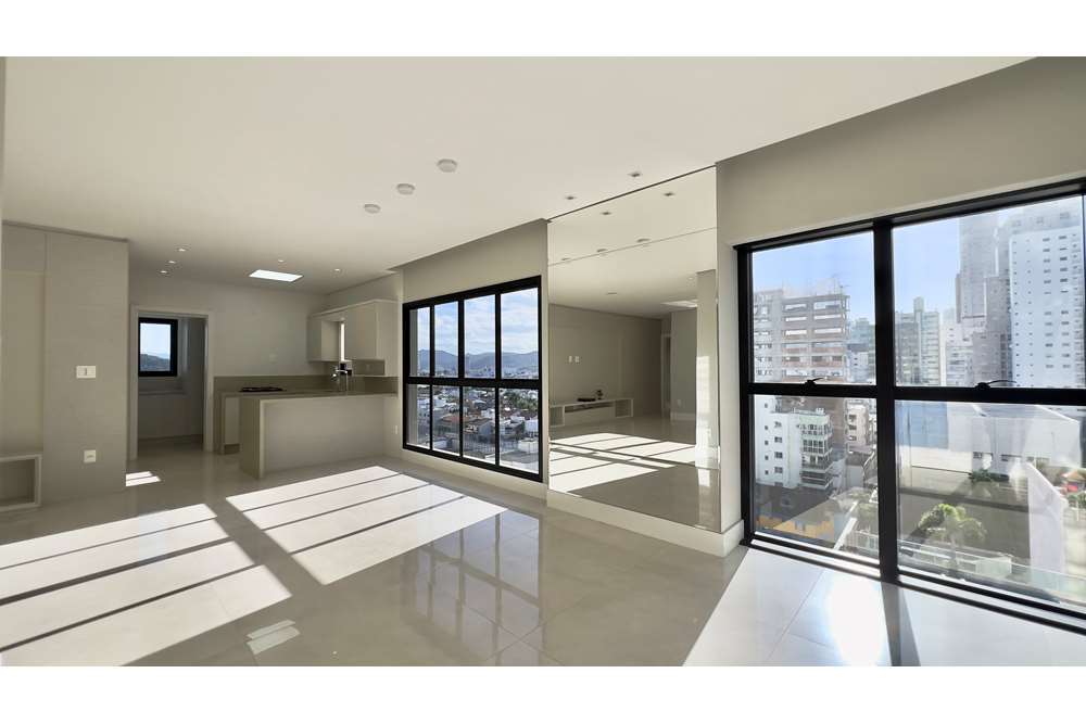 Apartamento - Venda - Centro - Balneário Camboriú - SC